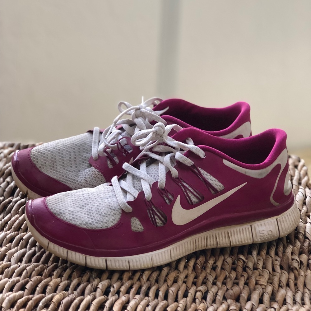 Women’s Nike Free Run, Size 10